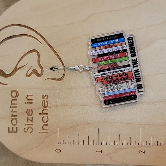 🔥Last Pair🔥 Banned Books Earrings - Picture 3 of 7